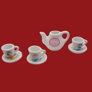 Disney princess tiny tea set 7pcs